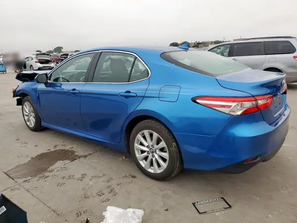 4T1C11AKXLU324954 2020 TOYOTA CAMRY - Image 2