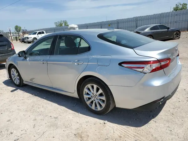 4T1C11AKXLU331855 2020 TOYOTA CAMRY - Image 2