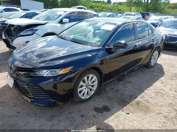 4T1C11AKXLU342838 2020 TOYOTA CAMRY - Image 2