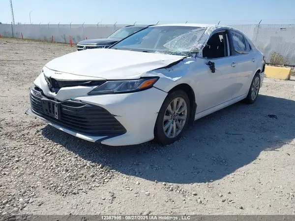 4T1C11AKXLU350633 2020 TOYOTA CAMRY - Image 2