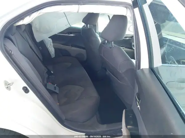 4T1C11AKXLU364211 2020 TOYOTA CAMRY - Image 8