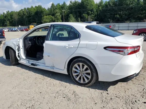 4T1C11AKXLU369845 2020 TOYOTA CAMRY - Image 2