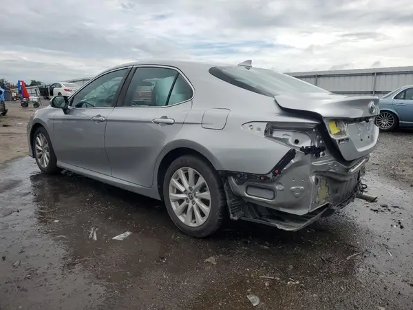 4T1C11AKXLU857404 2020 TOYOTA CAMRY - Image 2