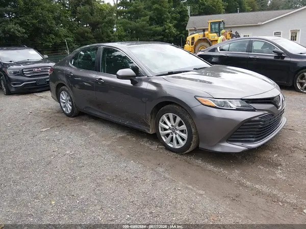 4T1C11AKXLU862313 2020 TOYOTA CAMRY - Image 1