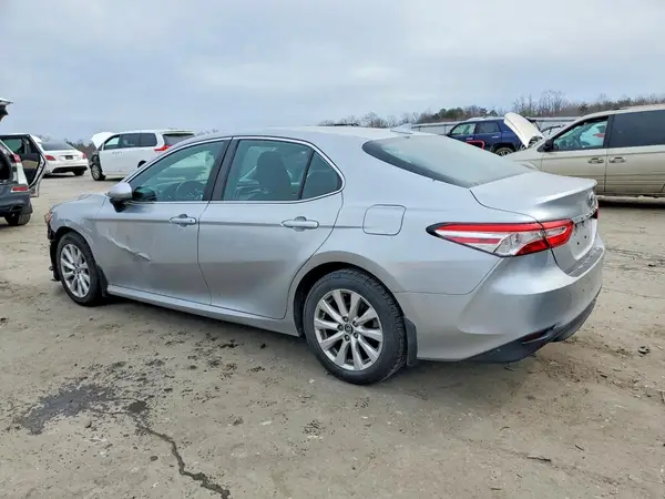 4T1C11AKXLU874445 2020 TOYOTA CAMRY - Image 2
