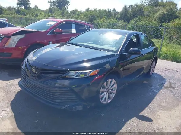 4T1C11AKXLU877796 2020 TOYOTA CAMRY - Image 2