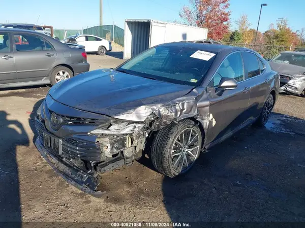 4T1C11AKXLU884764 2020 TOYOTA CAMRY - Image 2