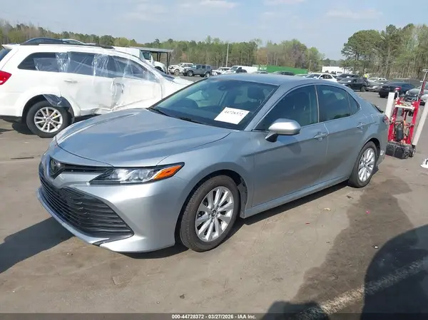 4T1C11AKXLU902955 2020 TOYOTA CAMRY - Image 2