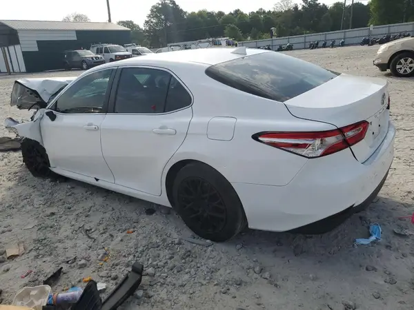 4T1C11AKXLU909632 2020 TOYOTA CAMRY - Image 2
