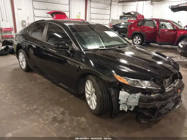 4T1C11AKXLU915253 2020 TOYOTA CAMRY - Image 1