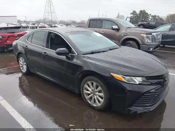 4T1C11AKXLU915298 2020 TOYOTA CAMRY - Image 1