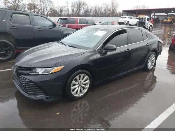 4T1C11AKXLU915298 2020 TOYOTA CAMRY - Image 2
