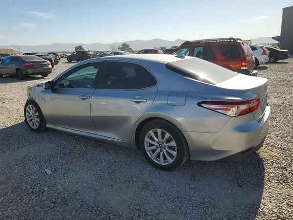 4T1C11AKXLU920338 2020 TOYOTA CAMRY - Image 2