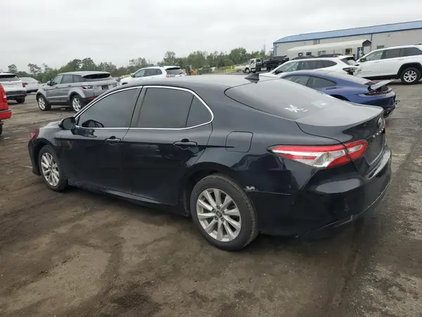 4T1C11AKXLU924857 2020 TOYOTA CAMRY - Image 2