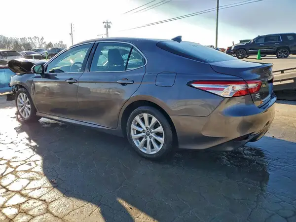 4T1C11AKXLU932036 2020 TOYOTA CAMRY - Image 2