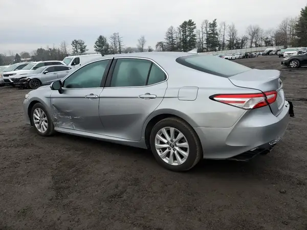 4T1C11AKXLU933767 2020 TOYOTA CAMRY - Image 2
