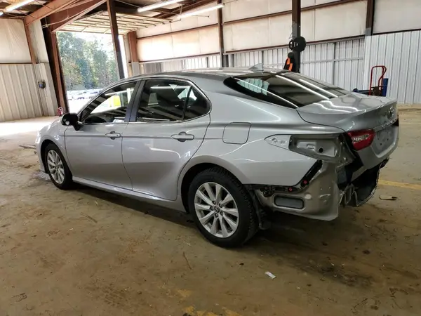 4T1C11AKXLU952030 2020 TOYOTA CAMRY - Image 2