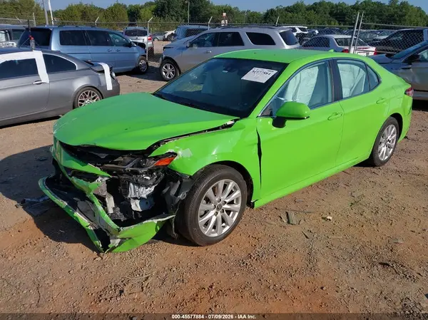 4T1C11AKXLU961097 2020 TOYOTA CAMRY - Image 2