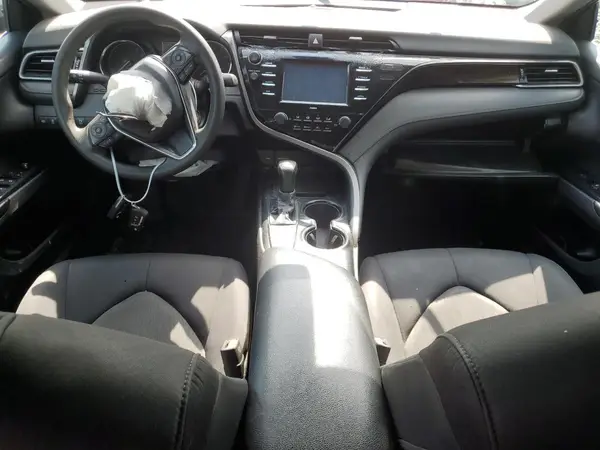 4T1C11AKXLU961181 2020 TOYOTA CAMRY - Image 8