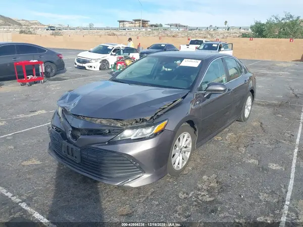 4T1C11AKXLU963092 2020 TOYOTA CAMRY - Image 2