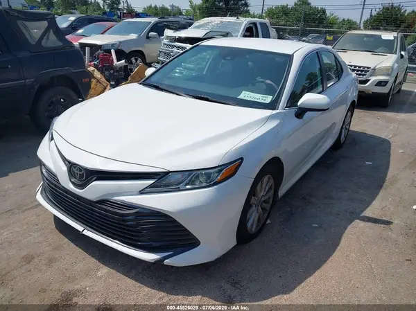 4T1C11AKXLU964498 2020 TOYOTA CAMRY - Image 2