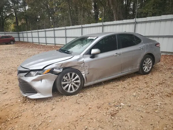 4T1C11AKXLU967725 2020 TOYOTA CAMRY - Image 1