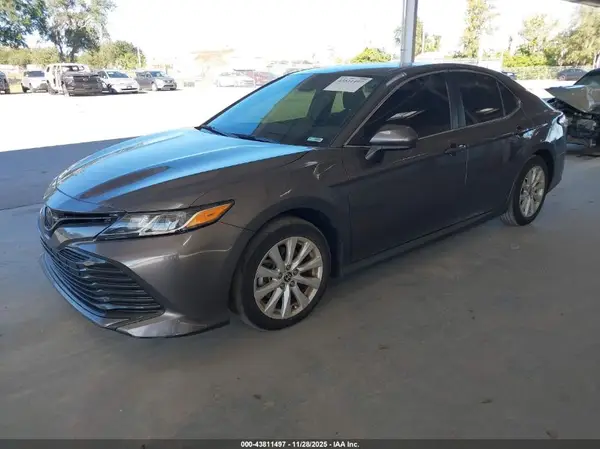4T1C11AKXLU969023 2020 TOYOTA CAMRY - Image 2