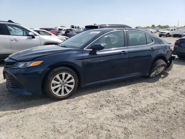 4T1C11AKXLU976599 2020 TOYOTA CAMRY - Image 1
