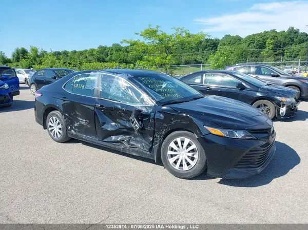 4T1C11AKXLU978725 2020 TOYOTA CAMRY - Image 1