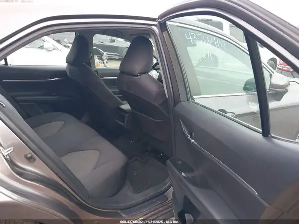 4T1C11AKXLU981124 2020 TOYOTA CAMRY - Image 8