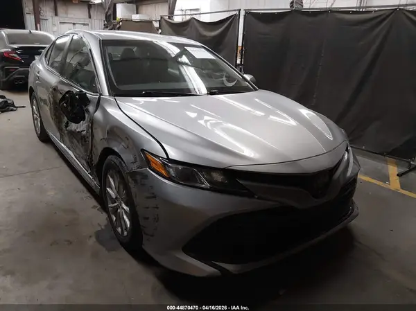 4T1C11AKXLU981463 2020 TOYOTA CAMRY - Image 1