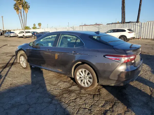 4T1C11AKXLU995847 2020 TOYOTA CAMRY - Image 2