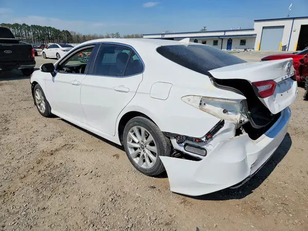 4T1C11AKXLU999493 2020 TOYOTA CAMRY - Image 2