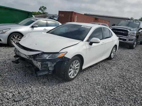 4T1C11AKXMU407494 2021 TOYOTA CAMRY - Image 1