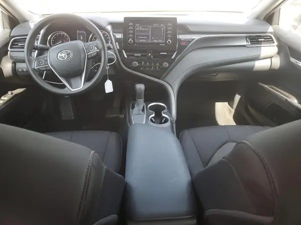 4T1C11AKXMU426403 2021 TOYOTA CAMRY - Image 8