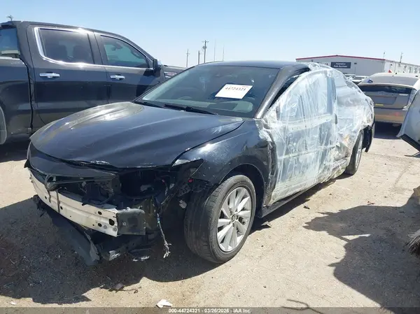 4T1C11AKXMU437935 2021 TOYOTA CAMRY - Image 2