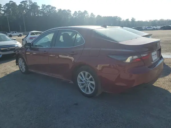 4T1C11AKXMU455139 2021 TOYOTA CAMRY - Image 2