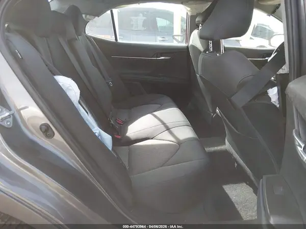 4T1C11AKXMU497312 2021 TOYOTA CAMRY - Image 8