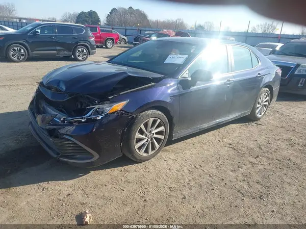 4T1C11AKXMU523889 2021 TOYOTA CAMRY - Image 2