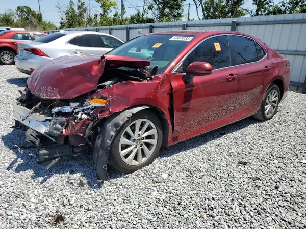 4T1C11AKXMU531930 2021 TOYOTA CAMRY - Image 1
