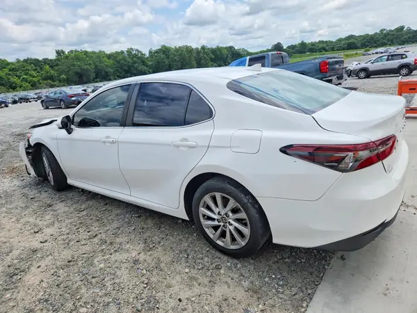4T1C11AKXMU554429 2021 TOYOTA CAMRY - Image 2