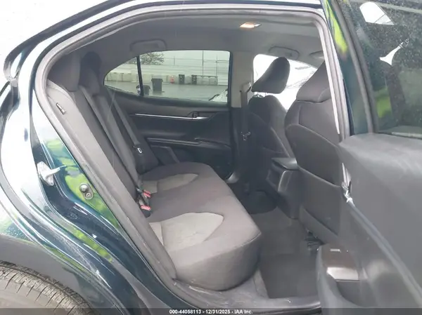 4T1C11AKXMU554687 2021 TOYOTA CAMRY - Image 8