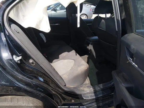 4T1C11AKXMU557539 2021 TOYOTA CAMRY - Image 8
