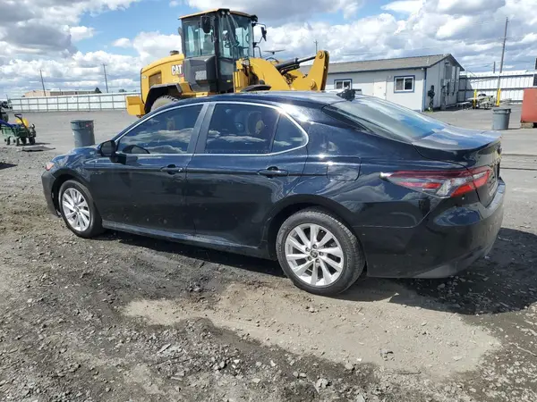 4T1C11AKXMU559985 2021 TOYOTA CAMRY - Image 2