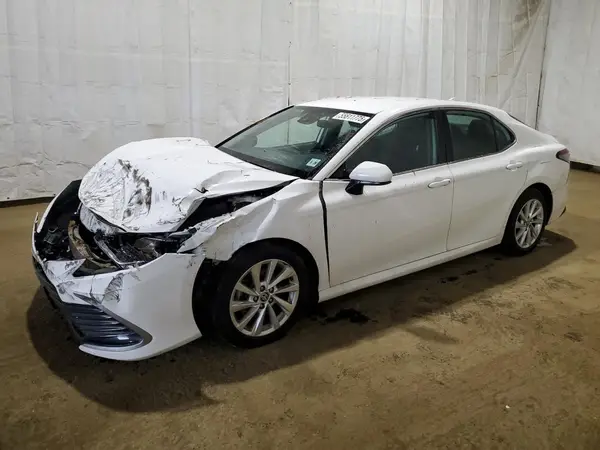 4T1C11AKXMU564197 2021 TOYOTA CAMRY - Image 1