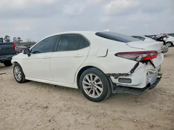 4T1C11AKXMU573997 2021 TOYOTA CAMRY - Image 2