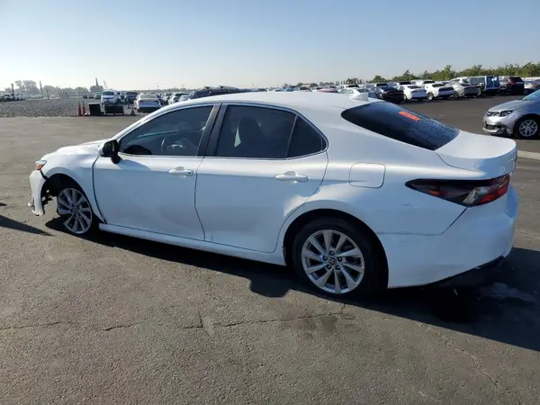 4T1C11AKXMU575507 2021 TOYOTA CAMRY - Image 2