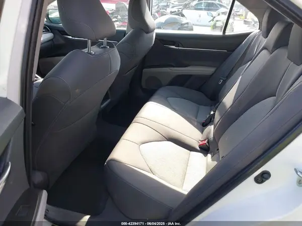 4T1C11AKXMU580657 2021 TOYOTA CAMRY - Image 8