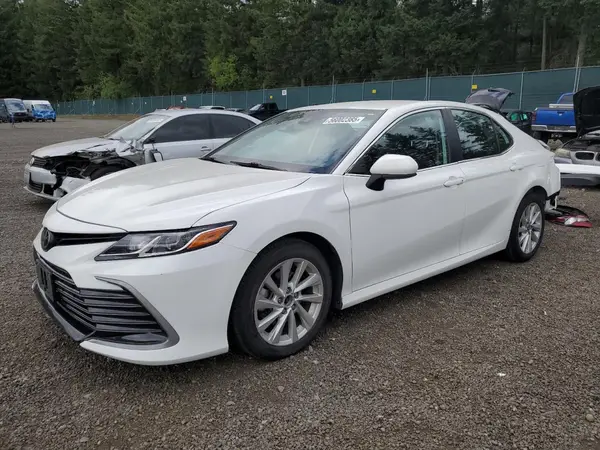 4T1C11AKXMU590928 2021 TOYOTA CAMRY - Image 1