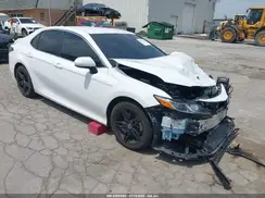 4T1C11AKXMU590945 2021 TOYOTA CAMRY